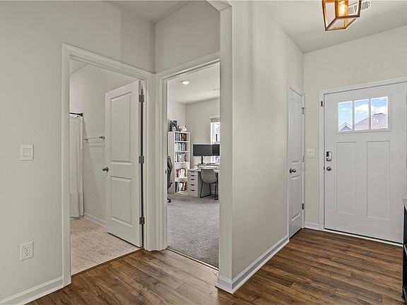 4th image of 335 Glass Rd