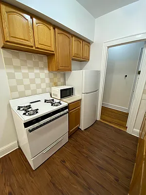 Rented by George Realty Group LLC | media 25