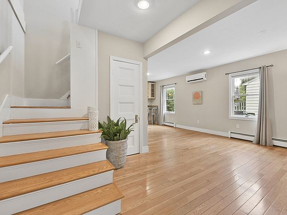 2nd image of 54 Gainsville Rd
