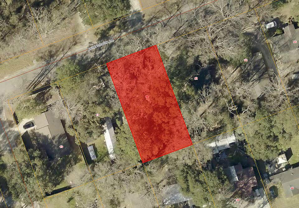 1st image of 19 Donaldson Dr