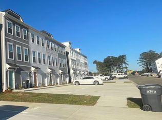 7550 Dorchester Rd, North Charleston, SC 29418