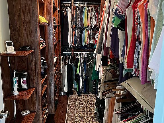 Master BR walk-in closet