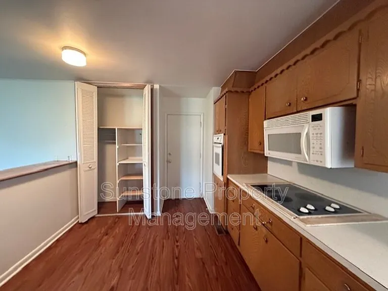 8281 E 33rd Pl — Photo 11