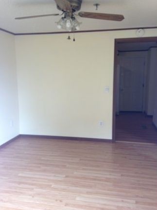 1st image of 32 Bonnie Heights Dr