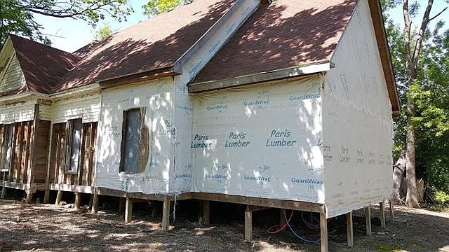 1st image of 600 W Main St