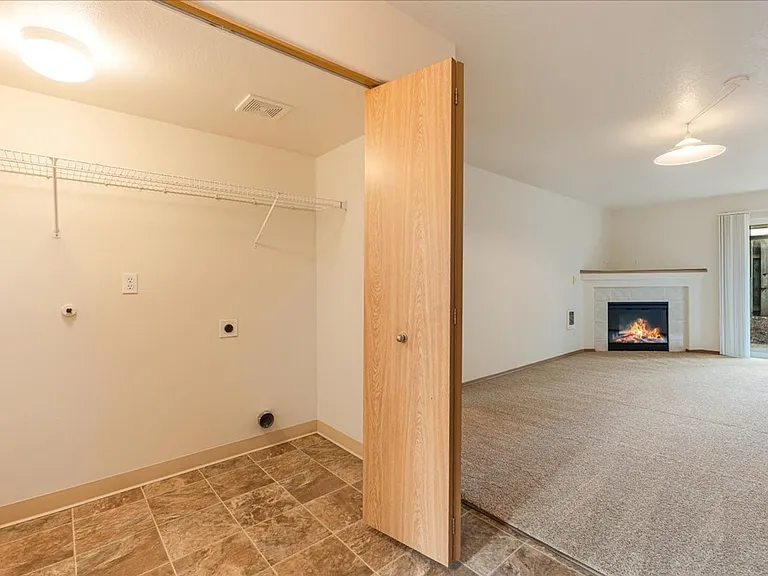 Dalton Park Apartments — Photo 14
