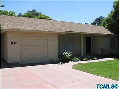 1707 W Noble Ave photo 1