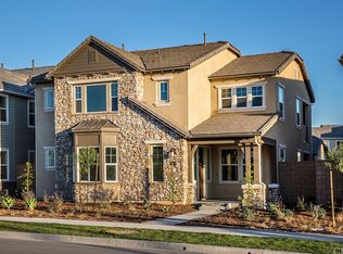 207 Downs Rd, Tustin, CA 92782