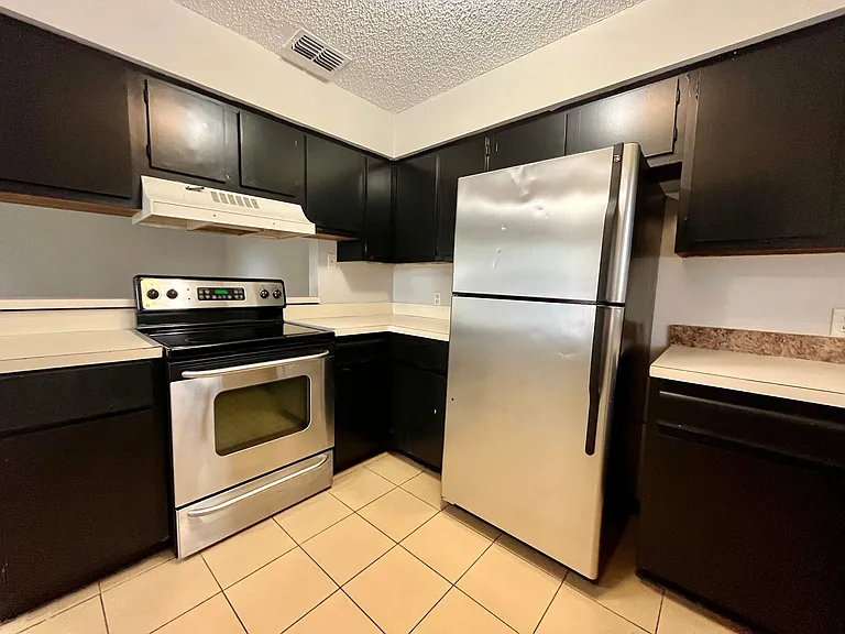 7635 Green Rd — Photo 4