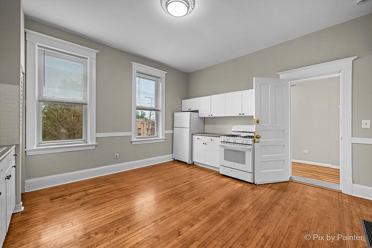 2 bed, $1,950 — Photo 2