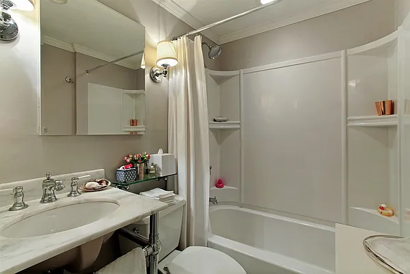 Sold by Corcoran | media 28