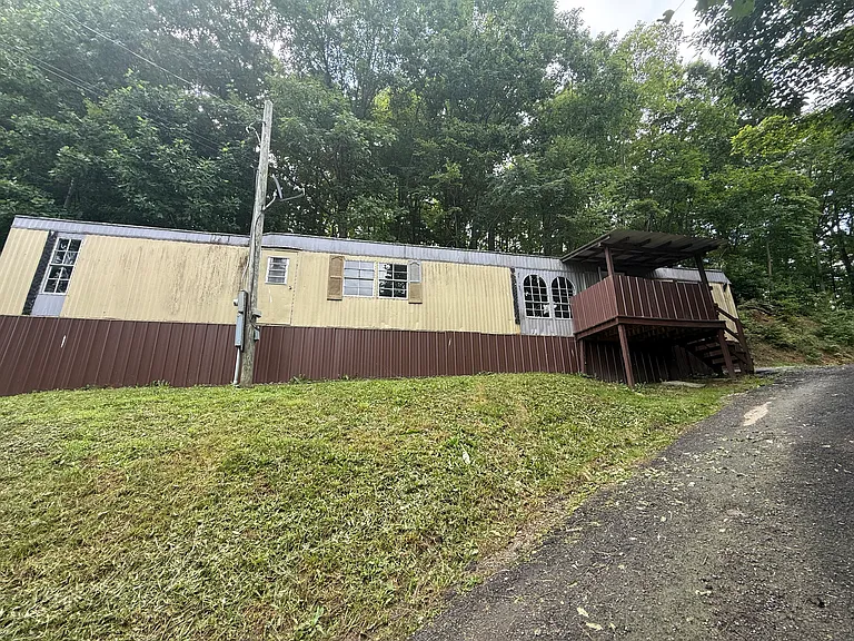 637 Country Girl Rd — Photo 15