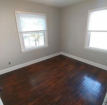 4th image of 119 Bermuda Ave