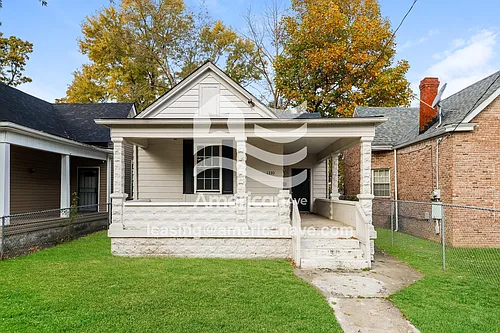 1330 Olive St Photo 1