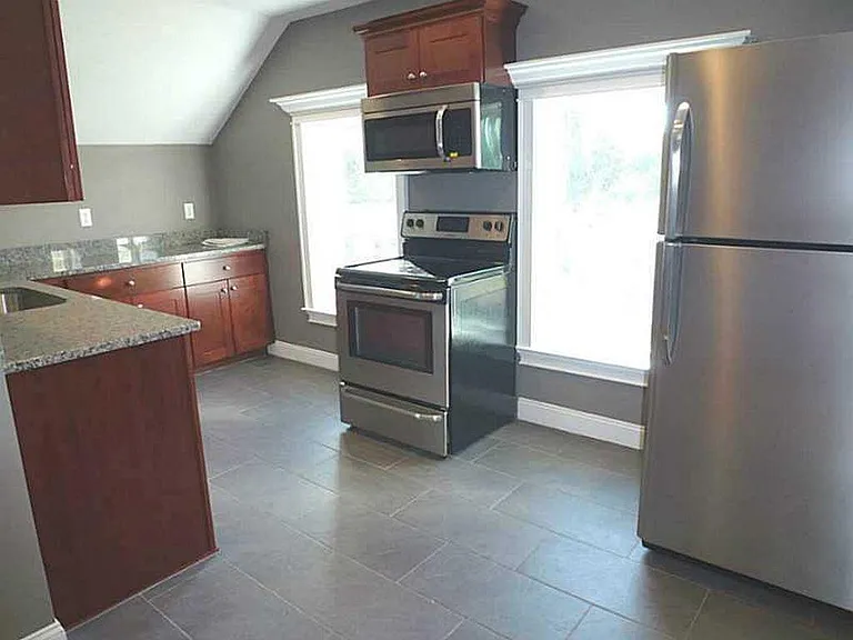 3570 Diamond Hill Rd #3 — Photo 2
