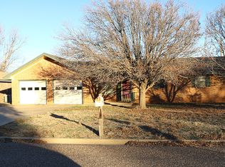 1400 Itasca St, Plainview, TX 79072