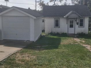 3843 Castelar St, Omaha, NE 68105