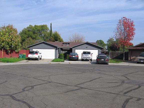 2nd image of 1041 Princess Dr