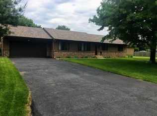 479 Althea St, Machesney Park, IL 61115
