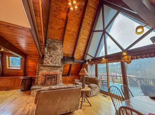 2112 Old Mills Rd, Towanda, PA 18848