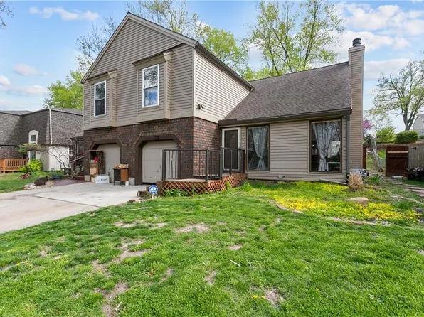 421 NE 90th Ter, Kansas City, MO 64155