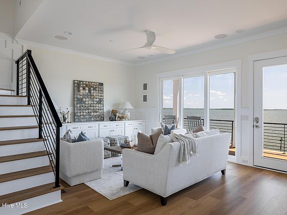 5th image of 514 N 11th Street #B
