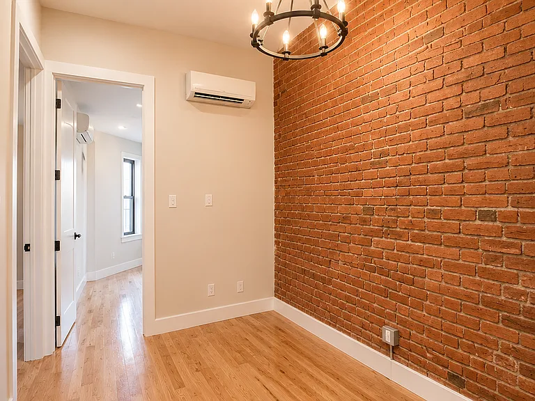 295 Bainbridge St #3F — Photo 5