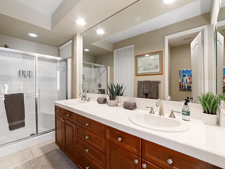 48737 Anastacia Ct — Photo 14