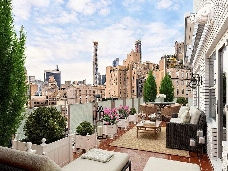 1st image of 20 E 68th St APT 15D
