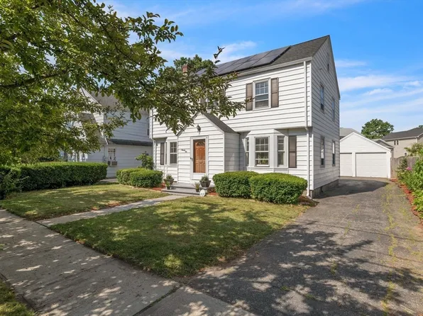 92 Wayne St, Springfield, MA 01118