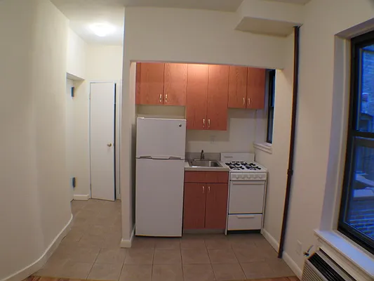 Rented by Glasser Realty LLC | media 13