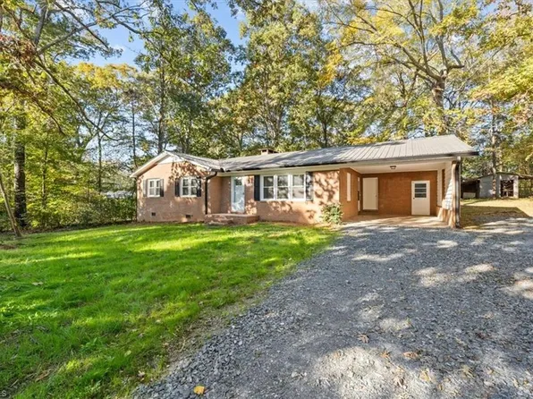 155 Eastwood Dr, Denton, NC 27239