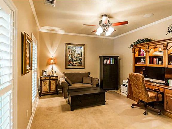 4th image of 3187 Cypress Village Dr