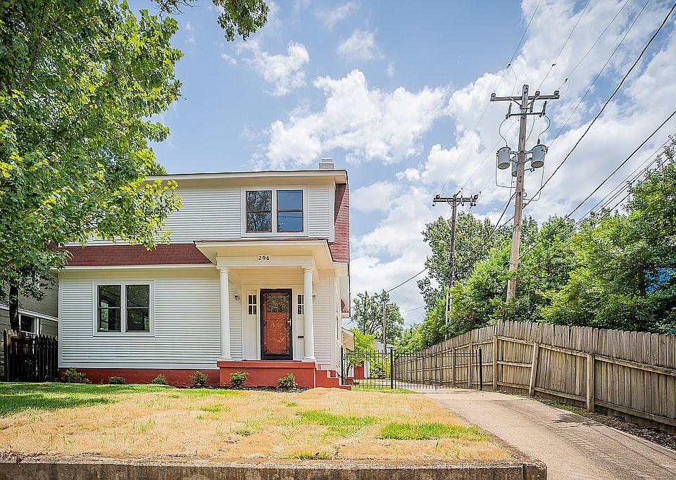 1st image of 206 N McLean Blvd