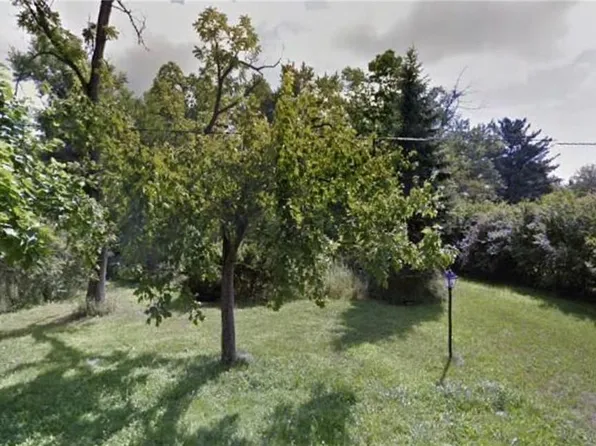 313 Mackey Dr, Vienna, OH 44473