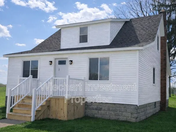 409 Gibbs Ave, Wapakoneta, OH 45895