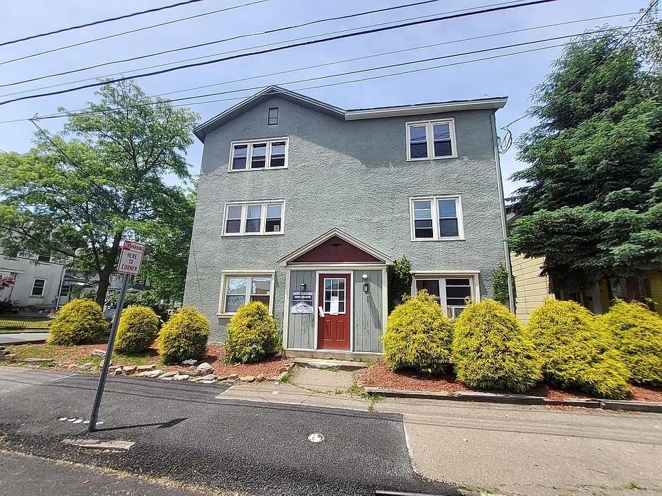 932 Prospect Ave