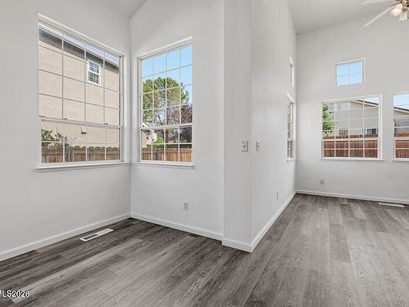 3rd image of 1383 Ridge Point Dr