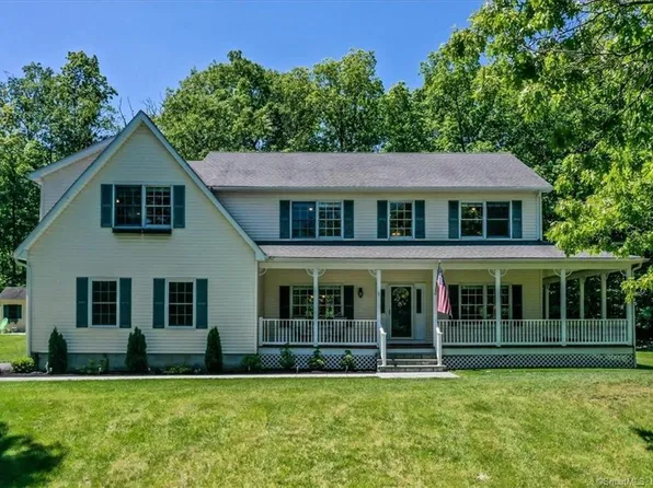 2 North Forty Drive, New Fairfield, CT 06812
