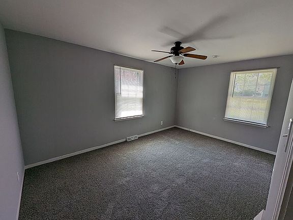5th image of 194 60th St