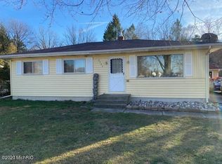 3394 30th St SW, Grandville, MI