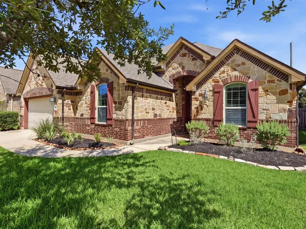 6214 Pinewood Heights Dr, Spring, TX 77389