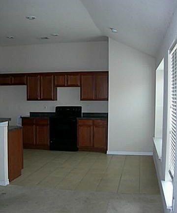 3rd image of 7963 Los Alamitos Ln
