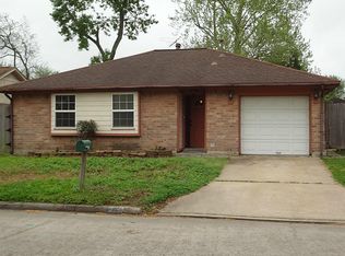 1330 Kappa St, Pasadena, TX 77504