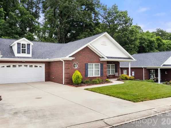 207 Crystal Springs Ln #94, Shelby, NC 28150
