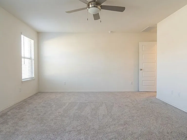 4653 Alfano Loop — Photo 18