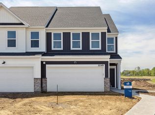 22149 Harvest Ave, Rogers, MN 55374