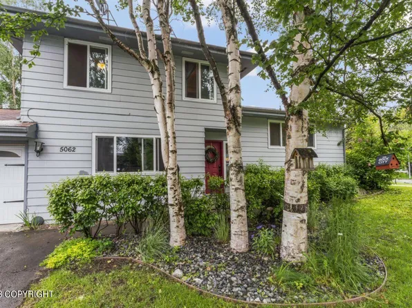 5062 Sillary Cir, Anchorage, AK 99508