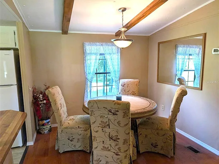 56314 Blue Creek Rd — Photo 7