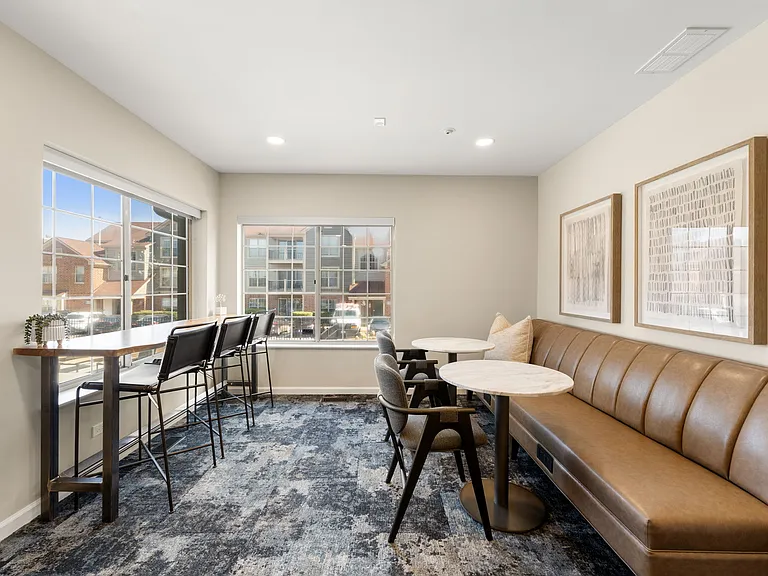 Green Trails Apartments — Photo 15